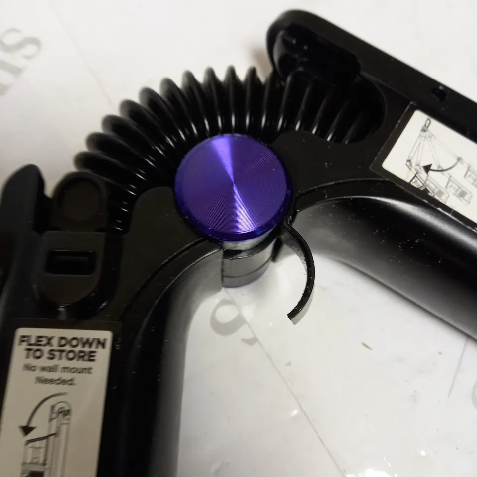 SHARK CORDLESS STICK VACUUM IZ390UKTQ