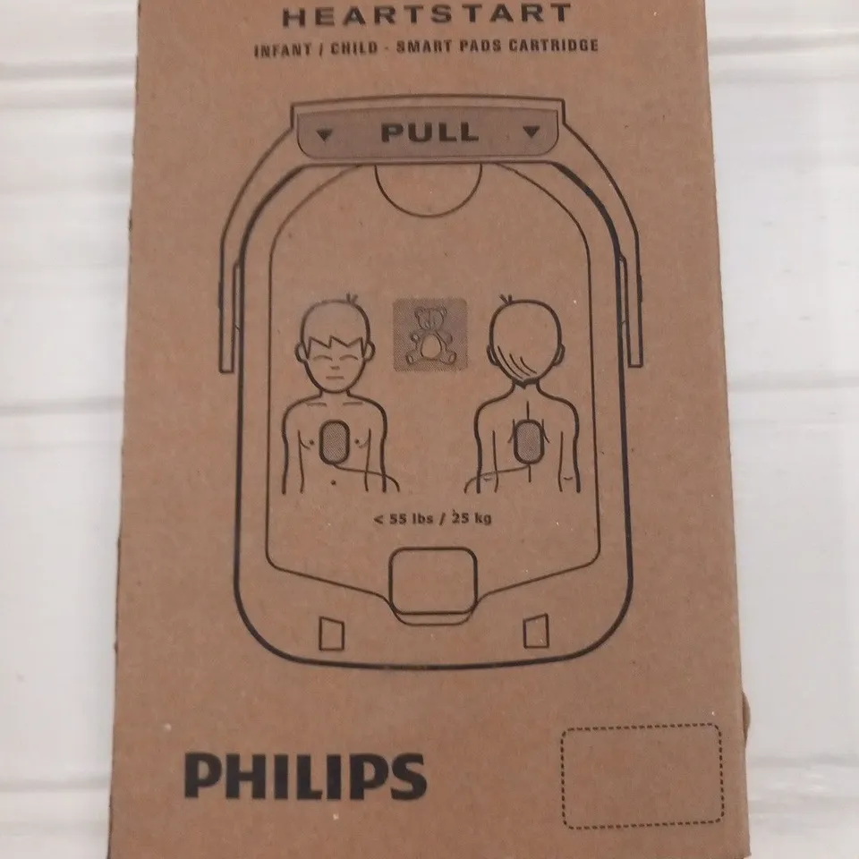 APPROXIMATELY 10 BRAND NEW BOXED PHILIPS HEARTSTART INFANT/CHILD SMART PADS CARTRIDGE