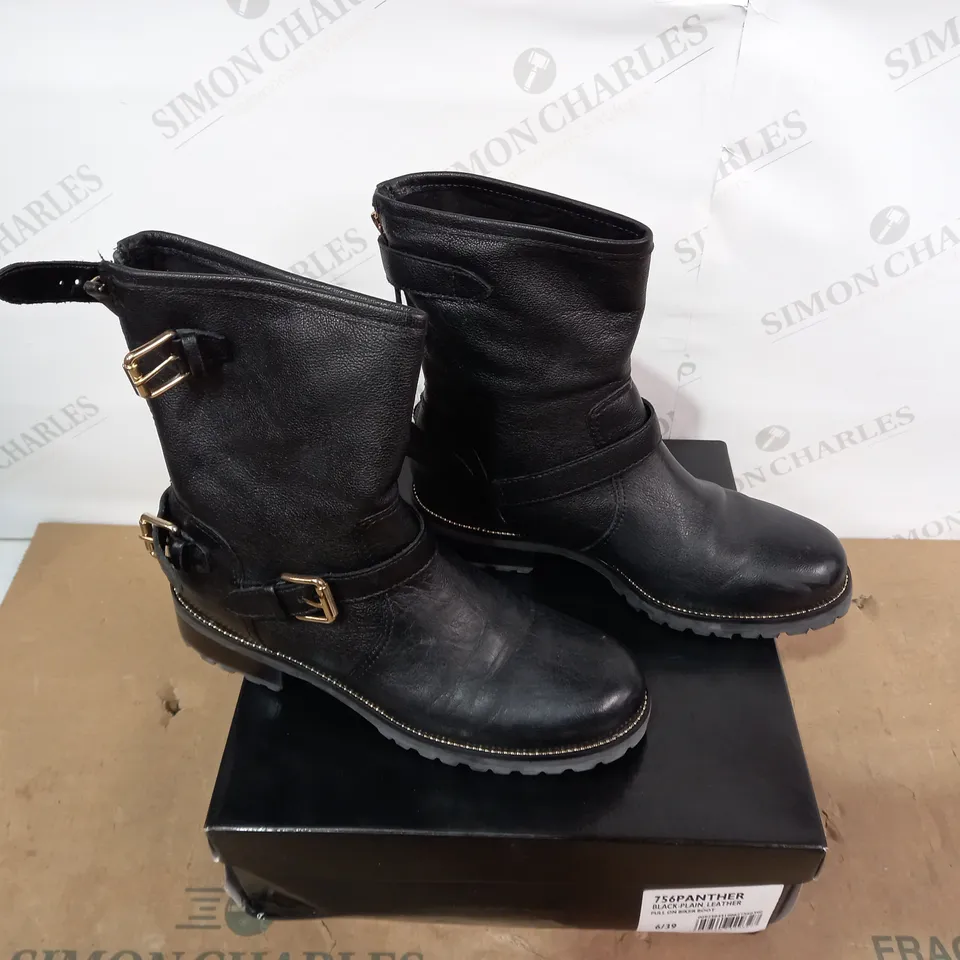 BOXED PAIR OF DUNE BLACK BOOTS - SIZE 39