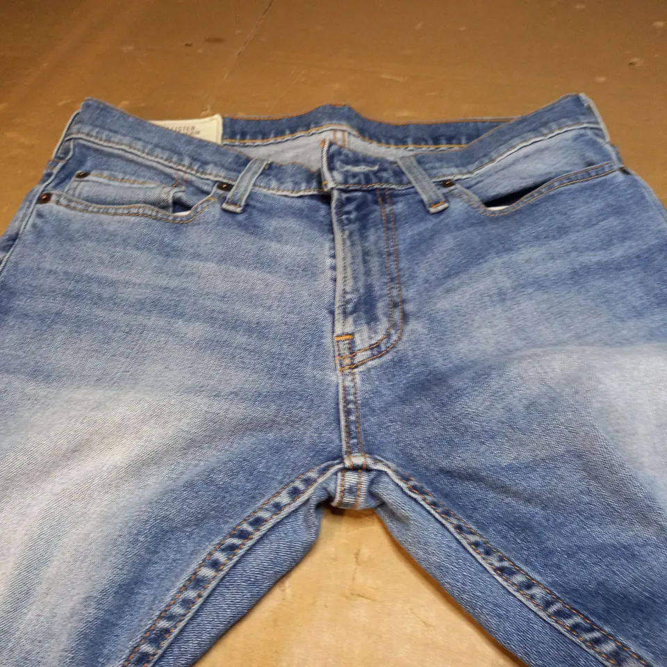 HOLLISTER SKINNY BLUE DENIM JEANS 30x32
