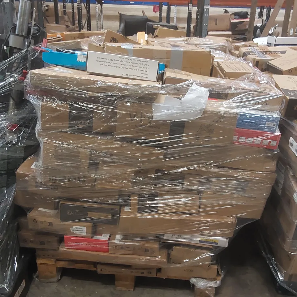 PALLET CONTAINING A VERY LARGE QUANTITY OF ASSORTED TV STANDS/MOUNTS ECT