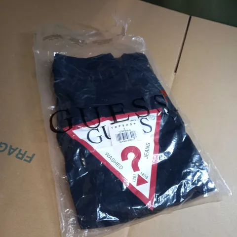 GUESS BLACK T SHIRT SIZE SMALL