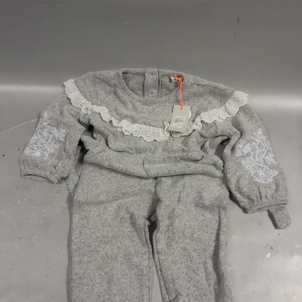 RIVER ISLAND MINI CHILDRENS FULL FLEECE SUIT - 12-18MTHS
