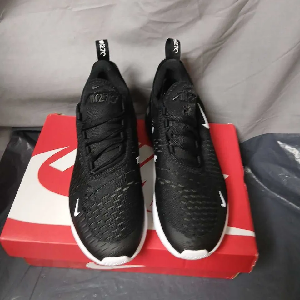 NIKE AIR MAX 270 SNEAKERS – UK 5 / EU 38 – BLACK/WHITE