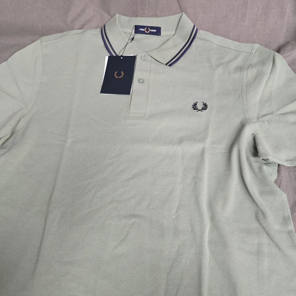 FRED PERRY TWIN TIPPED SHIRT - SIZE L