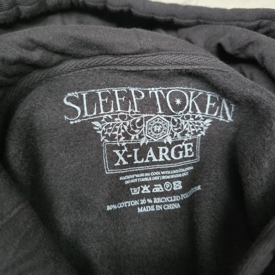 SLEEP TOKEN HOODIE - BLACK, XL (US) 