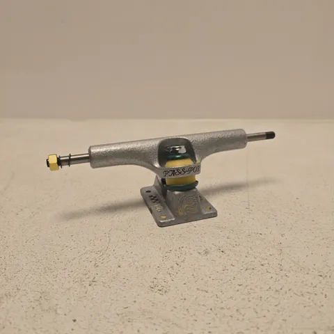 ACE TRUCKS X PASSPORT AF1 HOLLOW SKATEBOARD TRUCKS