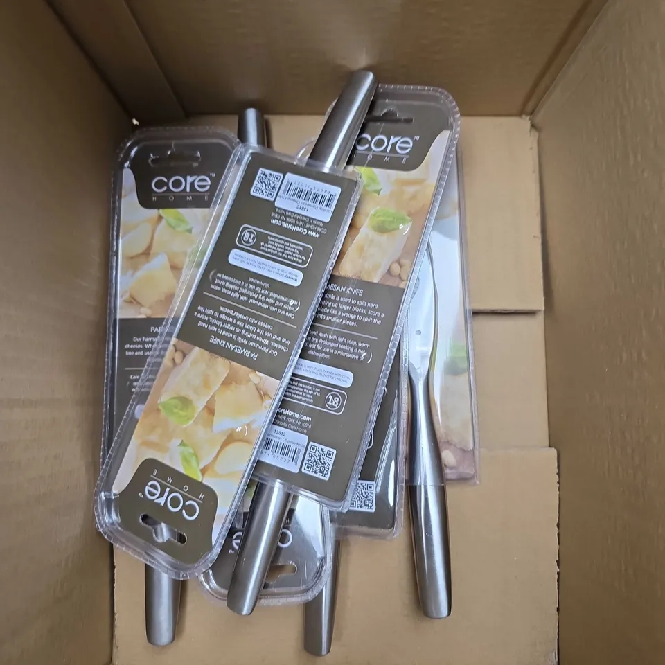 APPROXIMATELY 7 CORE HOME PARMESAN KNIVES 