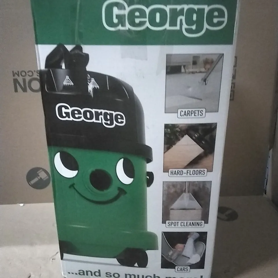NUMATIC GEORGE WET, DRY & EXTRACTION VACUUM CLEANER - GREEN - GVE370