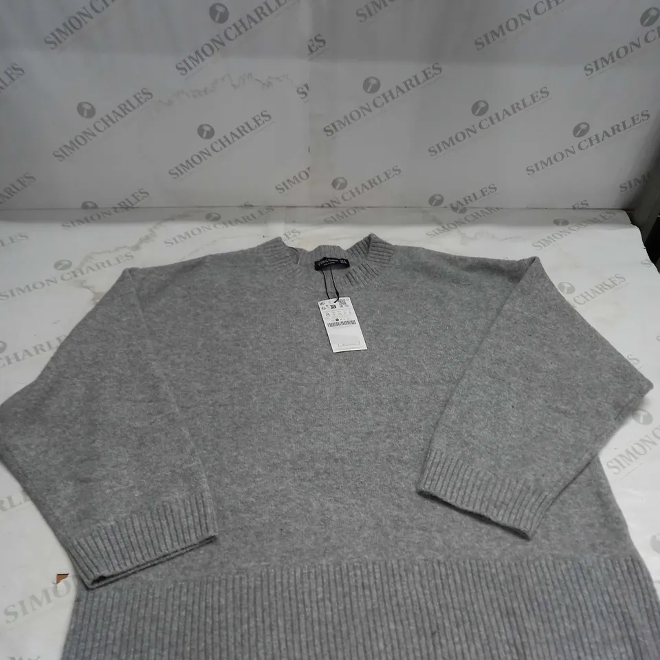 STRADIVARIUS GREY CROP JUMPER SIZE S 