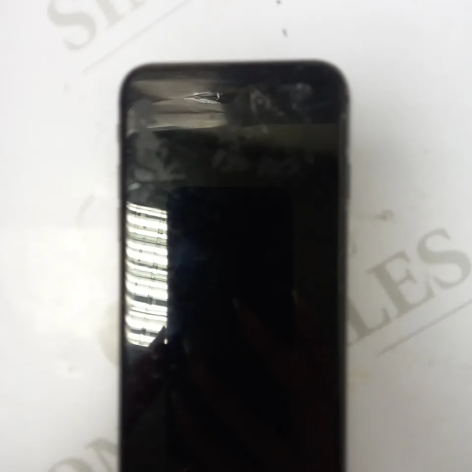 IPHONE SE