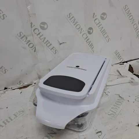 BOXED MULTI - FUNCTIONAL DICER AND SLICER