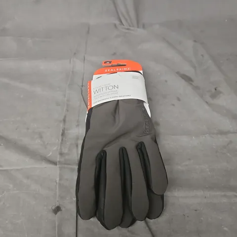 SEALSKINZ WITTON WATERPROOF EXTREME COLD WEATHER GLOVE – SIZE M