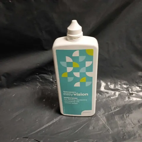 BOX OF APPROXIMATELY 25 SPECSAVERS EASYVISION CLEANERS