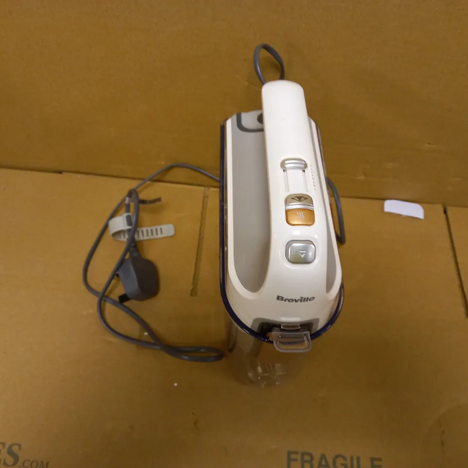 BREVILLE HEATSOFT HAND MIXER 