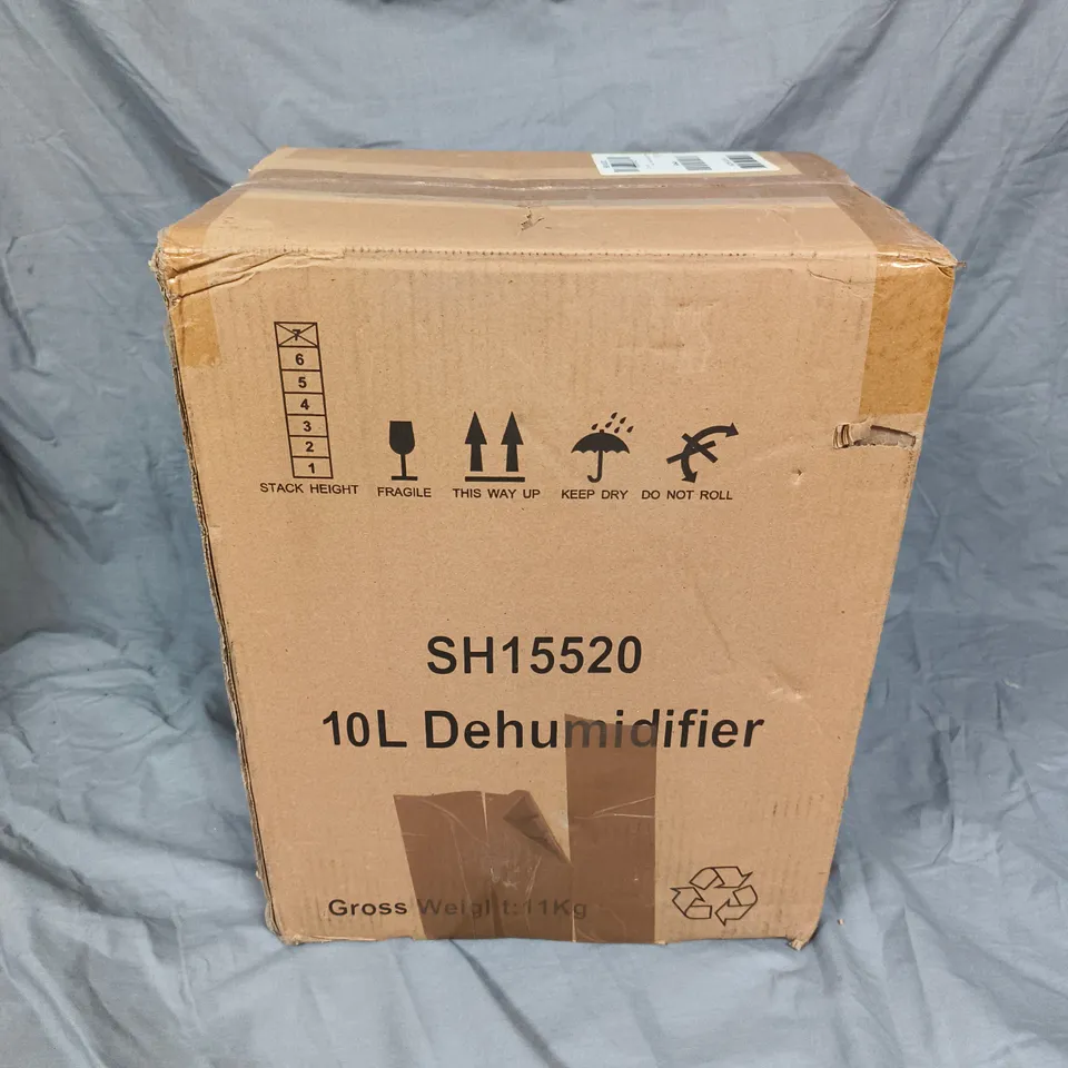 SWAN 10L DEHUMIDIFIER IN WHITE