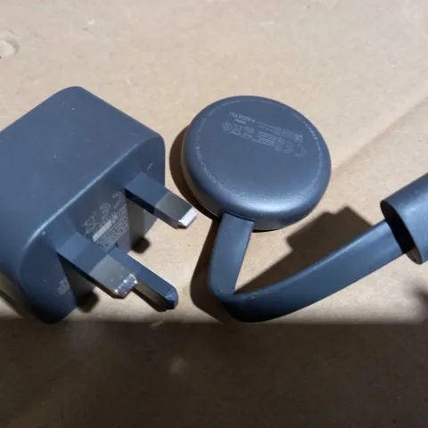 GOOGLE CHROMECAST