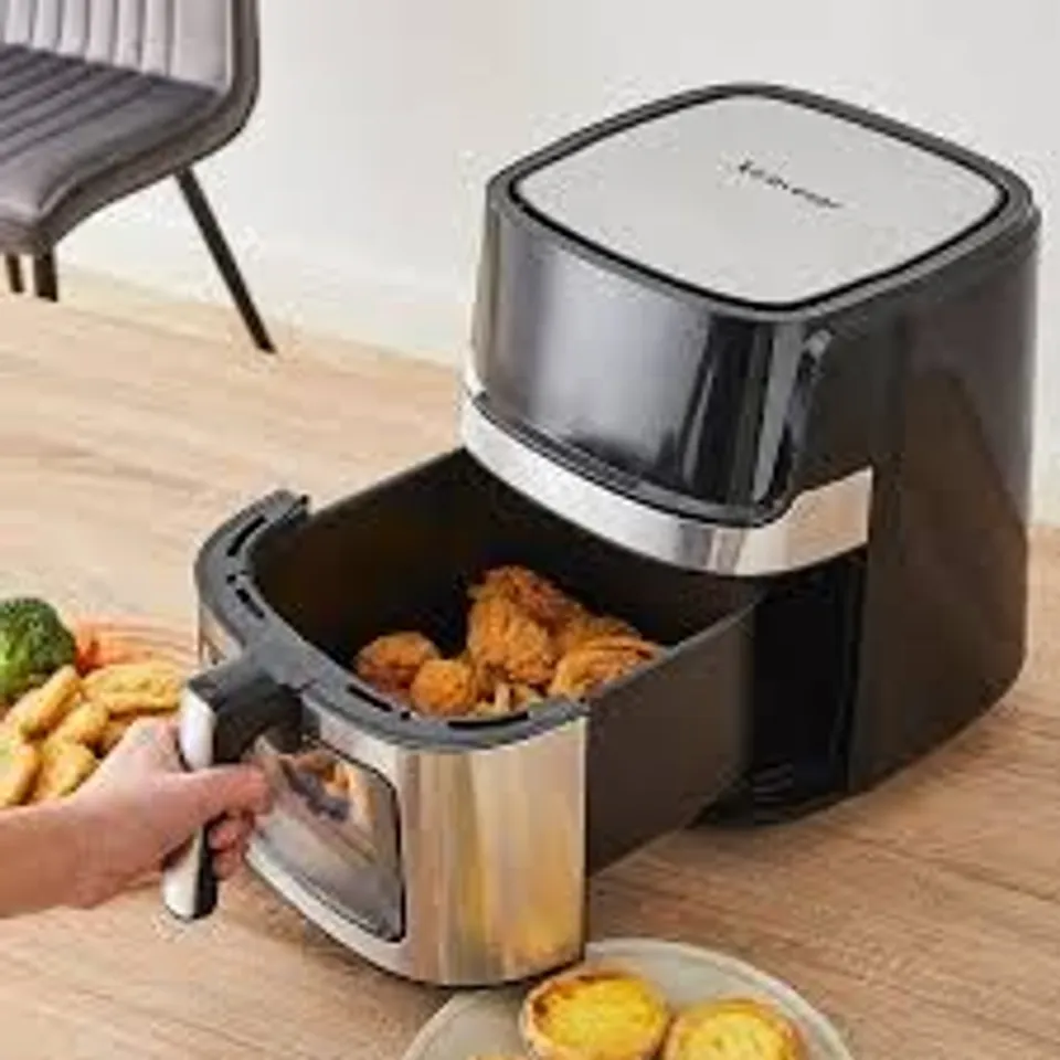 BOXED AIR FRYER 220-240V MODEL TTAF-501MST - BLACK