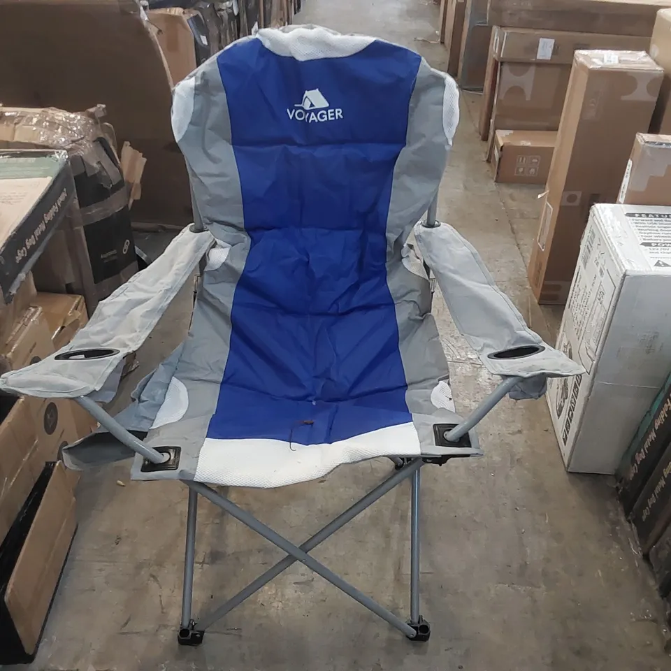 SET OF 2 BAGGED VOYAGER FOLDING CAMPING CHAIRS WITH CUP HOLDERS