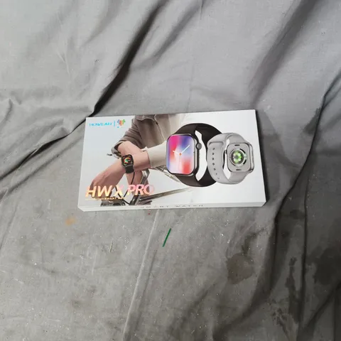 HWX PRO Smartwatch – Boxed 