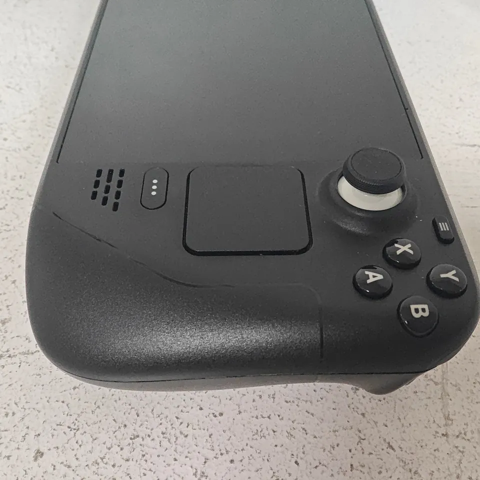 UNBOXED VALVE STEAM DECK HANDHELD GAMING CONSOLE WITH CARRY CASE
