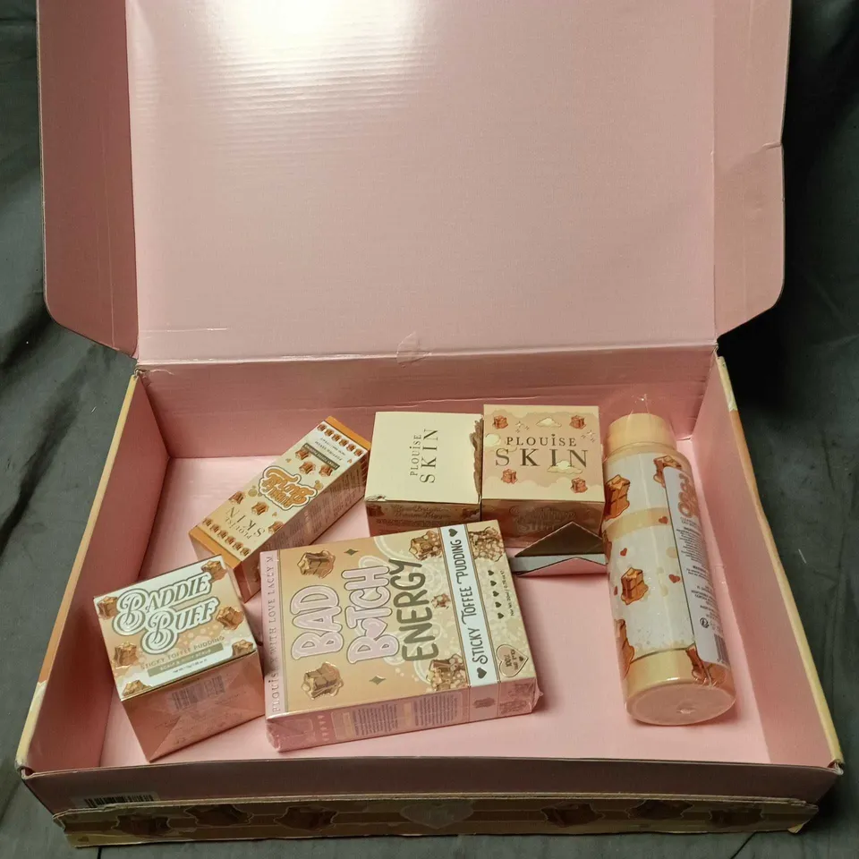 PLOUISE X LACEY IN A STICKY SITUATION WITH MY BESTIE GIFT SET