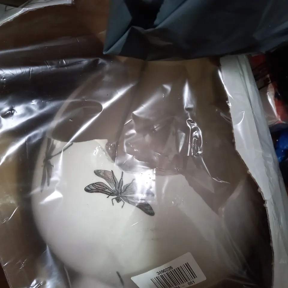 BOX OF APPROX 5 LIGHTING ITEMS TO INCLUDE SAXBY CEILING LIGHT, JOHN LEWIS WIRE LIGHTS, JOHN LEWIS LED TABLE LAMP
