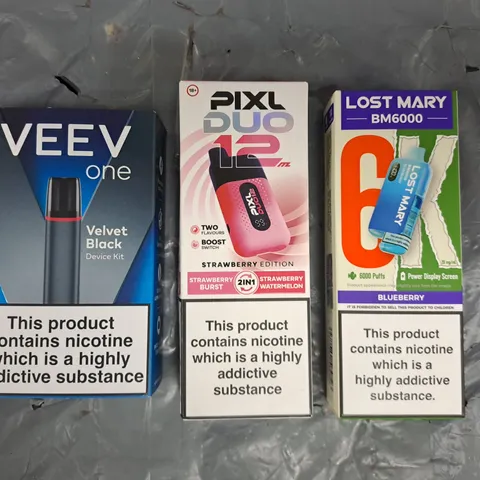 APPROXIMATELY 20 ASSORTED E-CIGARETTE AND VAPE ITEMS TO INCLUDE LOST MARY, PIXL DUO, VEEV, ETC