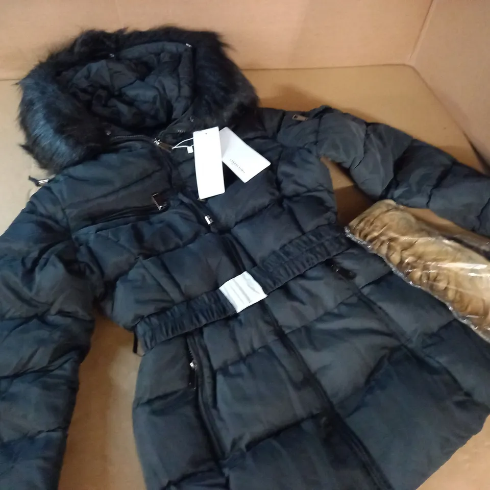 CHERRY KOKO BLACK HOODED COAT  - M