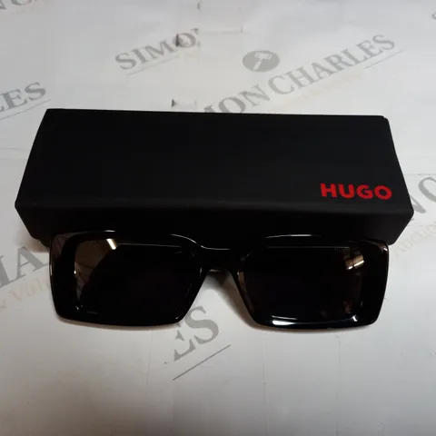 BOXED HUGO BOSS SUNGLASSES