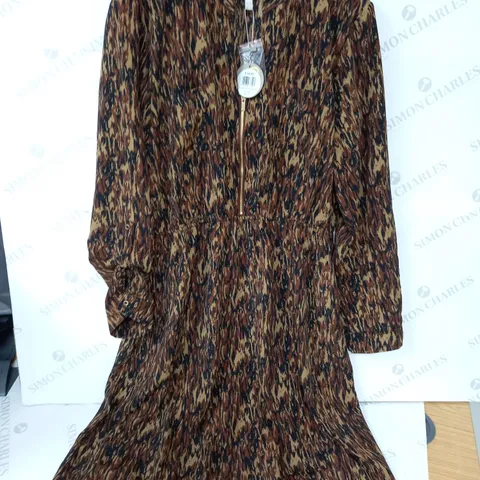 APRICOT IKAT TEXTURE ZIP FRONT MIDI DRESS - XL