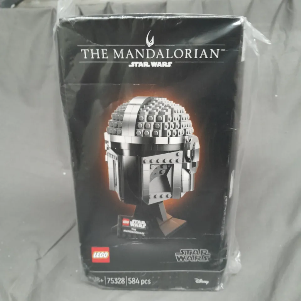 BOXED LEGO STAR WARS THE MANDALORIAN HELMET [SET 75328]