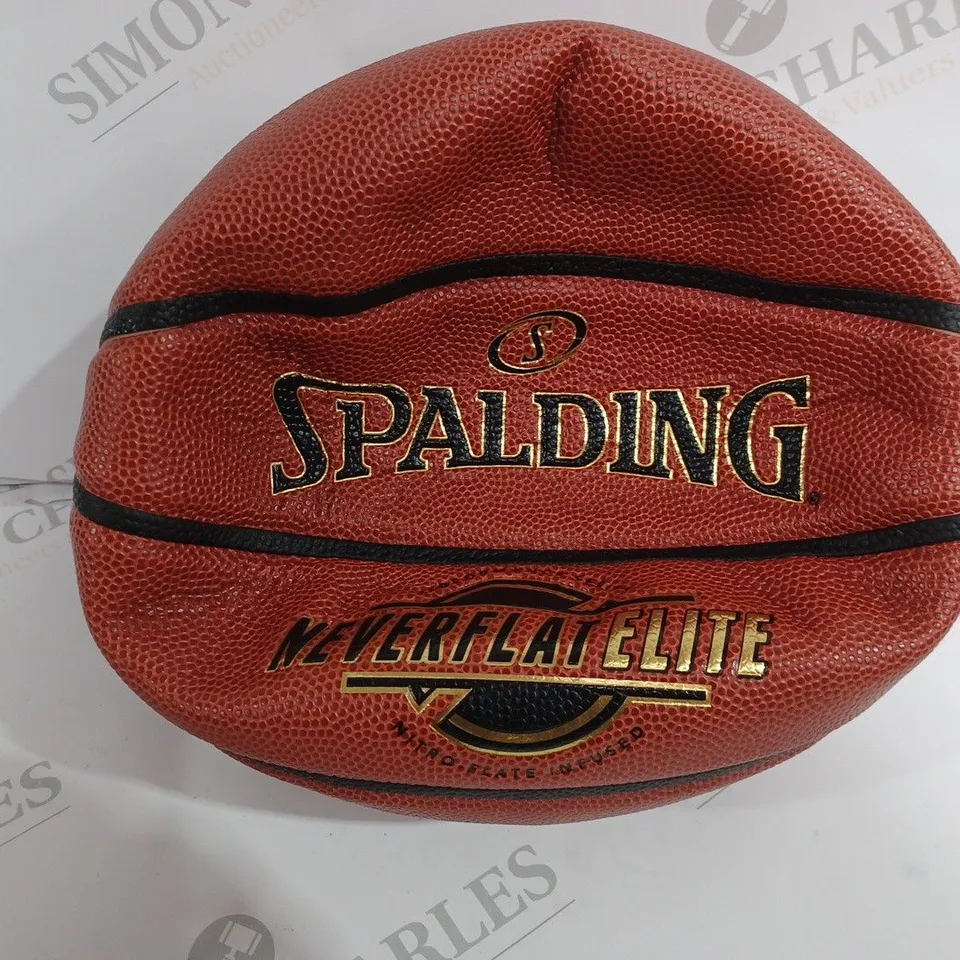 SPALDING NEVER FLAT ELITE BASKETBALL (SIZE 7)