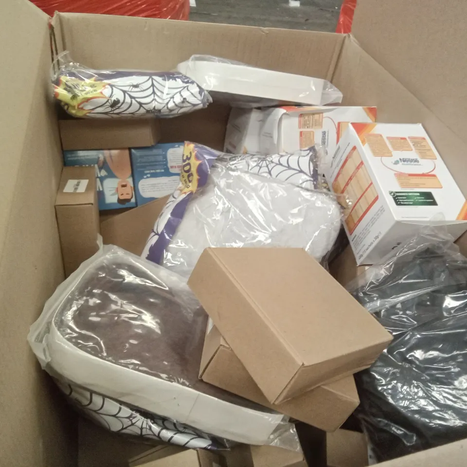 PALLET OF ASSORTED ITEMS INCLUDING HALLOWEEN DECORATIONS, COSPLAY WIG, NO RIFF RAFF SIGN, TRIUMPH SIGN, WIRELESS PHONE CHARGER, DOG TOYS SET