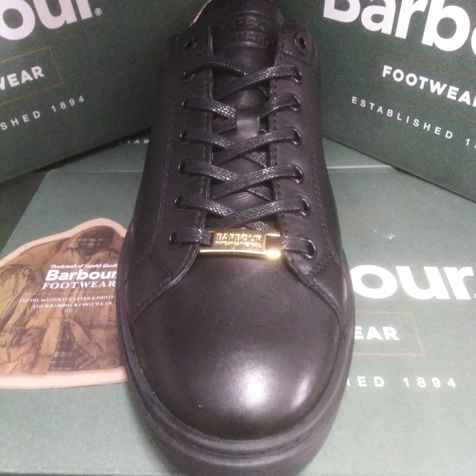 BRAND NEW BOXED BARBOUR INTERNATIONAL HERRERA BLACK AND GOLD SIZE 6