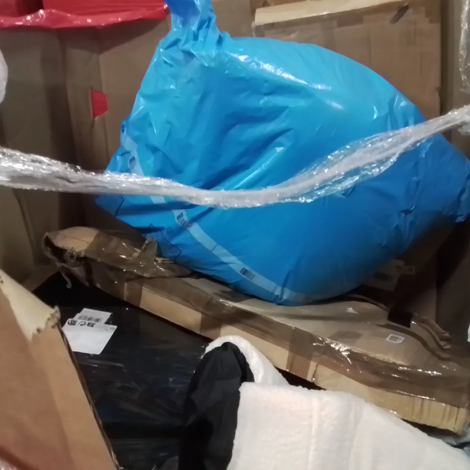 PALLET OF ASSORTED HOUSEHOLD GOODS AND PRODUCTS TO INCLUDE; DUO ELECTRIC SMOKELESS GRILL,WEED PULLER,WHITE CABINET 