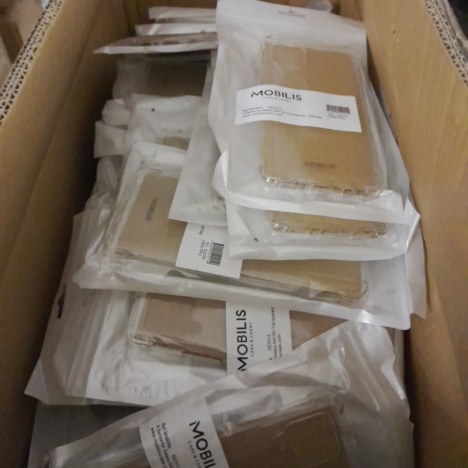 LARGE QUANTITY OF SAMSUNG GALAXY PHONE CASES