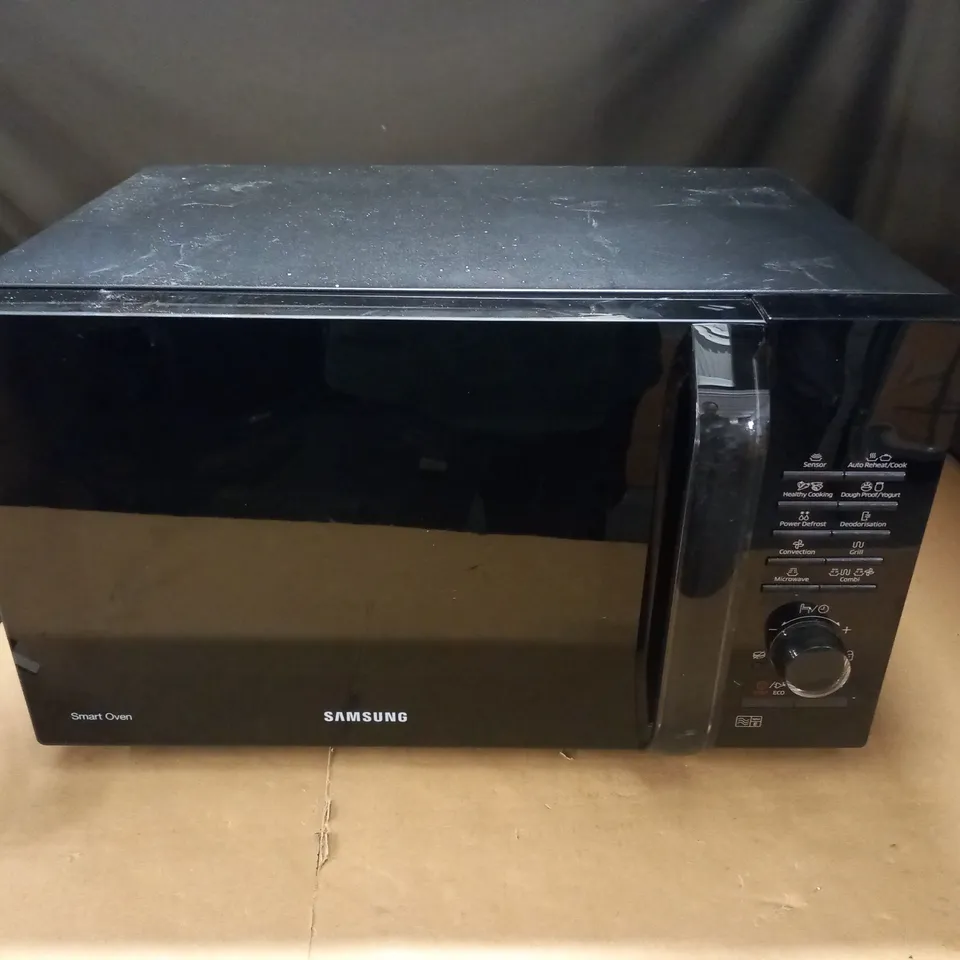 SAMSUNG SMART OVEN - MC28H5125AK