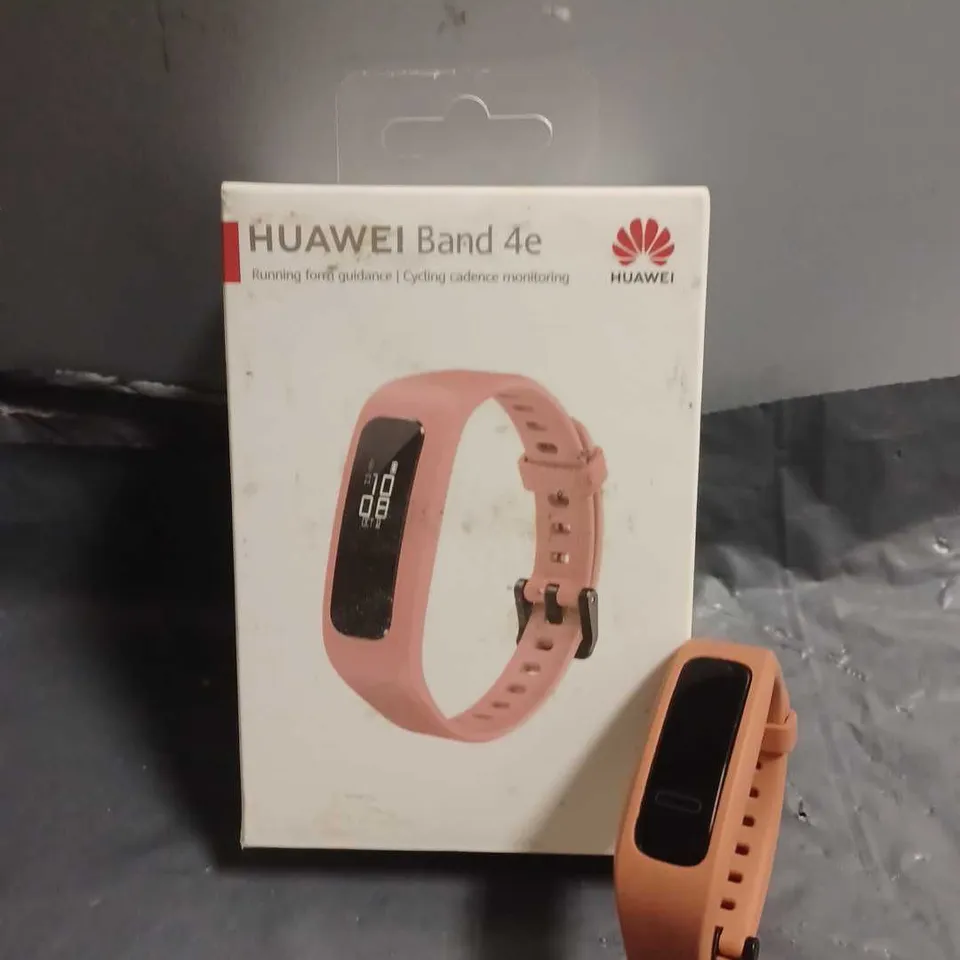 BOXED HUAWEI BAND 4E