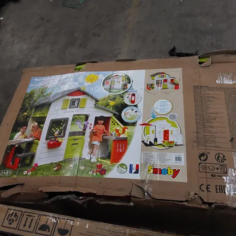 BOXED SMOBY NEO FRIENDS HOUSE & KITCHEN SET (1 BOX)
