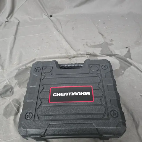 CHENTIANXIA LITHIUM CHAIN SAW KIT IN CASE