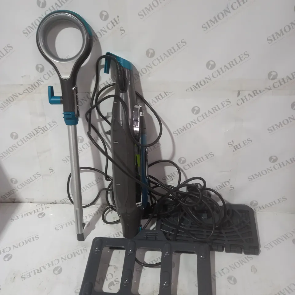 SHARK KLIK & FLIP SMARTRONIC STEAM MOP S6003 WITH 2 EXTRA PADS & CARPET GLIDER