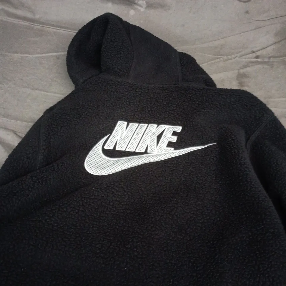 NIKE BLACK FLEECE HOODIE, SIZE M