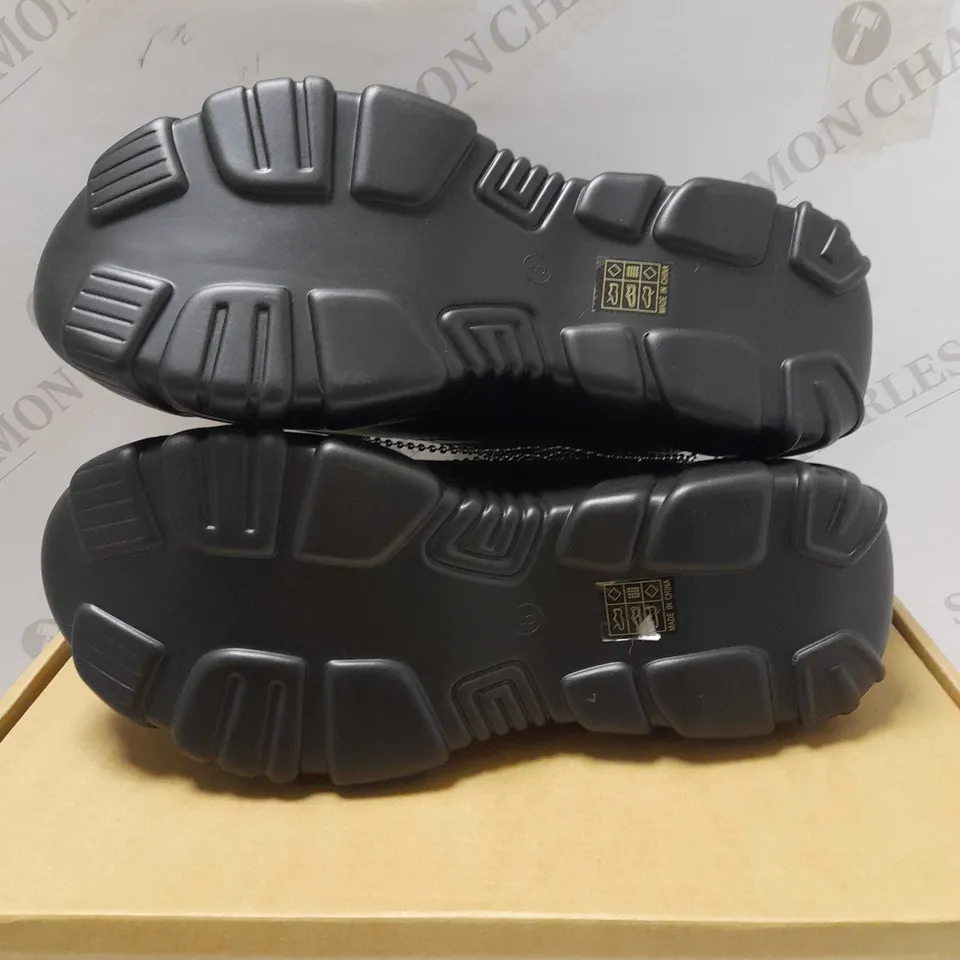 KOI JINXYY GUMMY BEAT TRAINERS, BLACK - SIZE 8