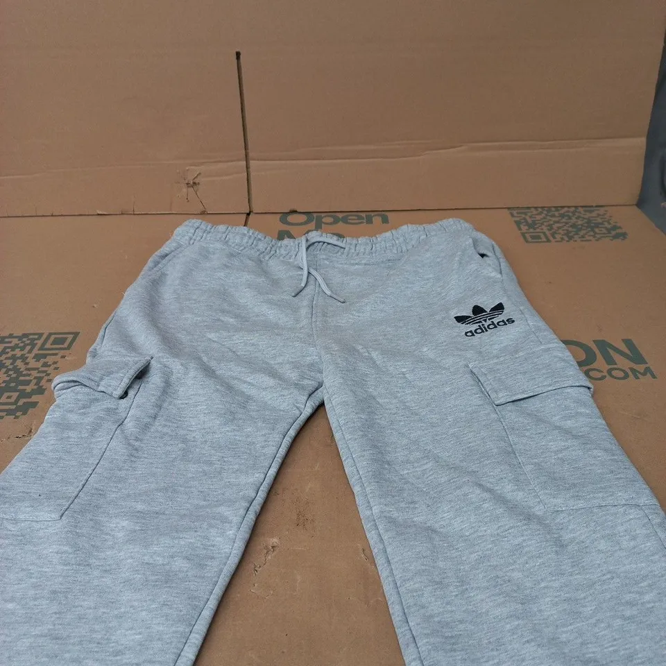 ADIDAS ESSENTIALS PANT – GREY, UK L