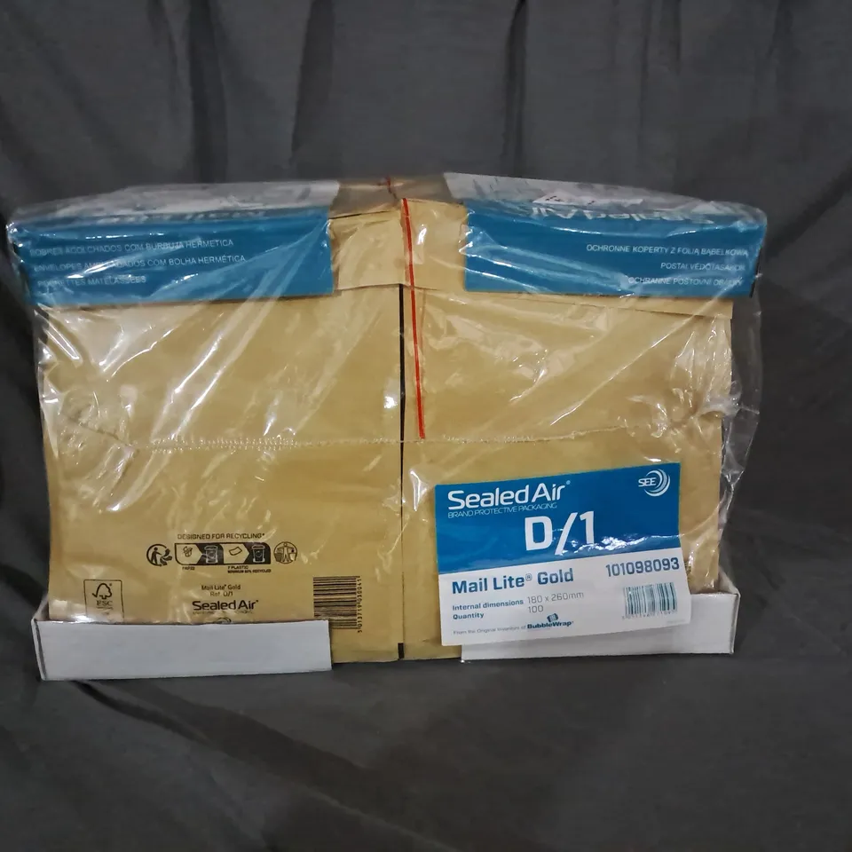 100 SEALED AIR BUBBLE WRAPPED MAILING ENVELOPES- 180X260 MM