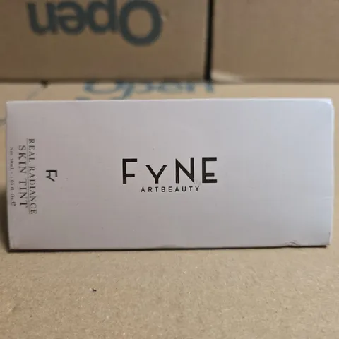 FYNE REAL RADIANCE SKIN TINT – FYNE ARTBEAUTY- 30ML