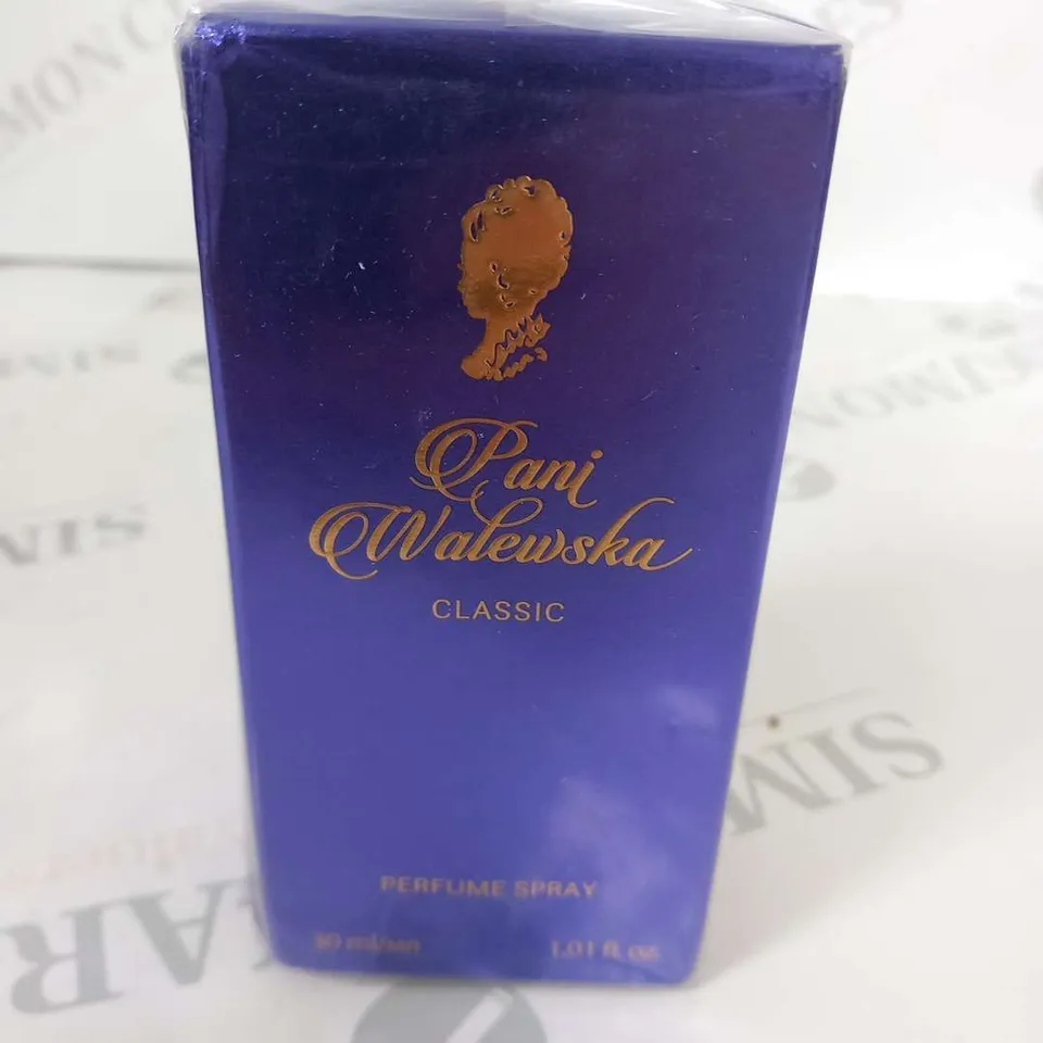 BOXED AND SEALED PANI WALEWSKA CLASSIC PERFUME SPRAY 30ML