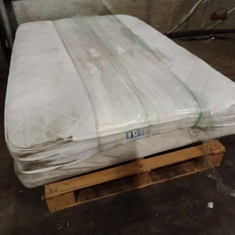 PALLET CONTAINING APPROXIMATELY 2 MATTRESSES