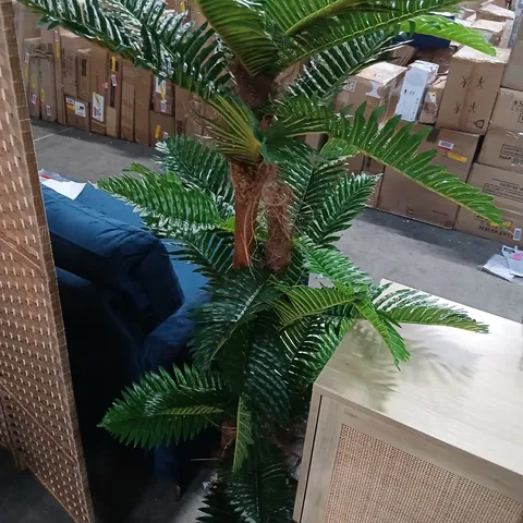 ARTIFICIAL PALM PLANT WITH LARGE FRONDS – INDOOR DECOR